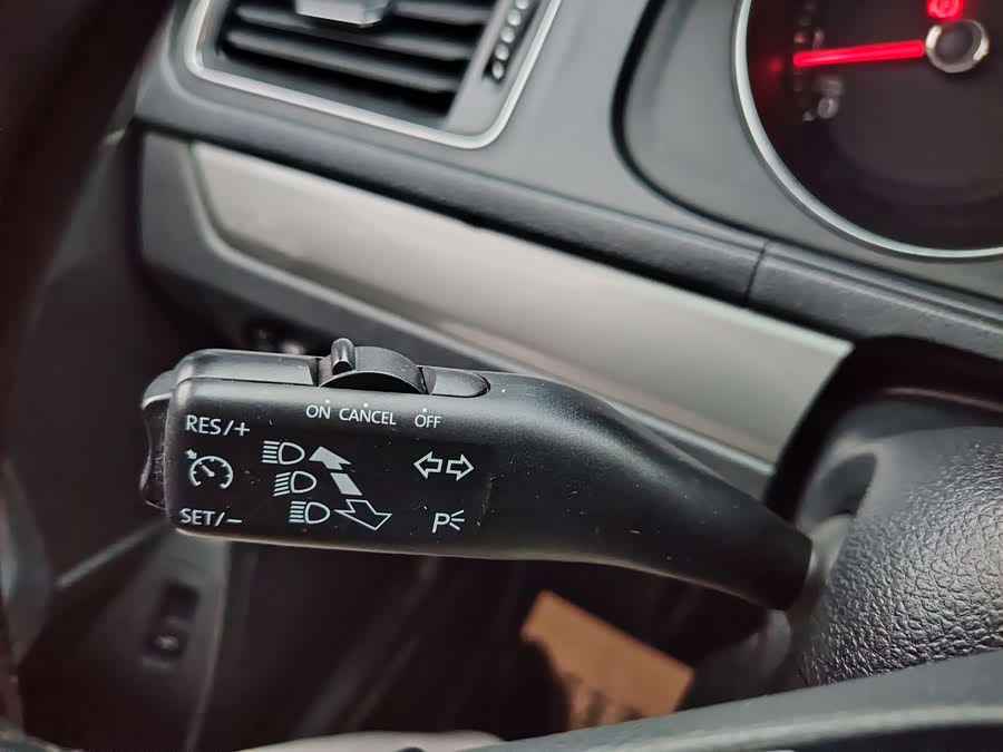 Volkswagen Lavida 2018 #13 Volkswagen Lavida 2018 car image #13