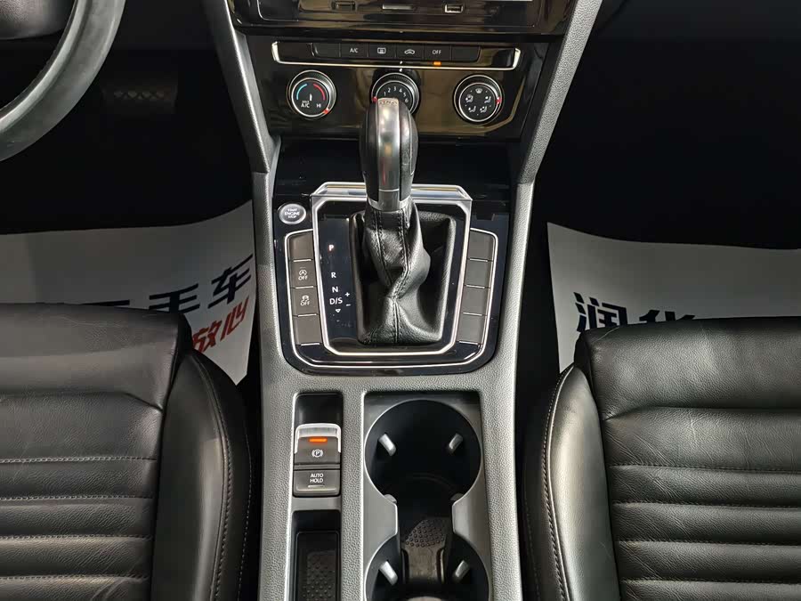 Volkswagen Magotan 2017 #13 Volkswagen Magotan 2017 car image #13