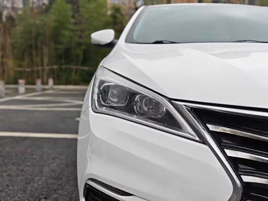 Changan Eado DT 2018 #13 Changan Eado DT 2018 car image #13