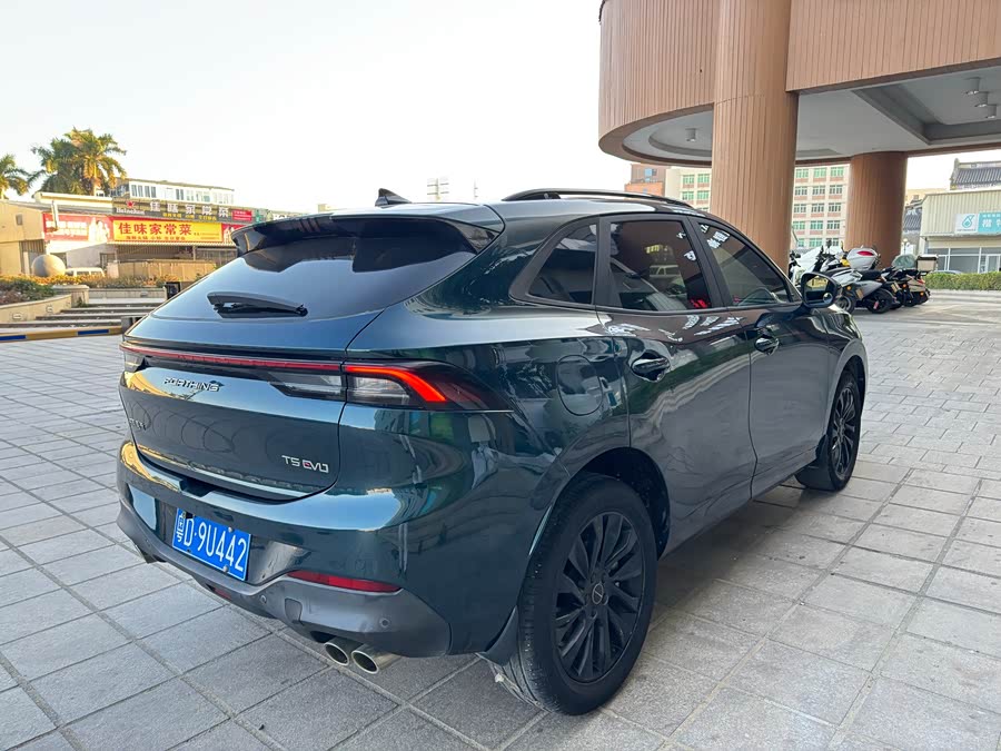 Forthing T5 EVO 2021 imagem de carro #13