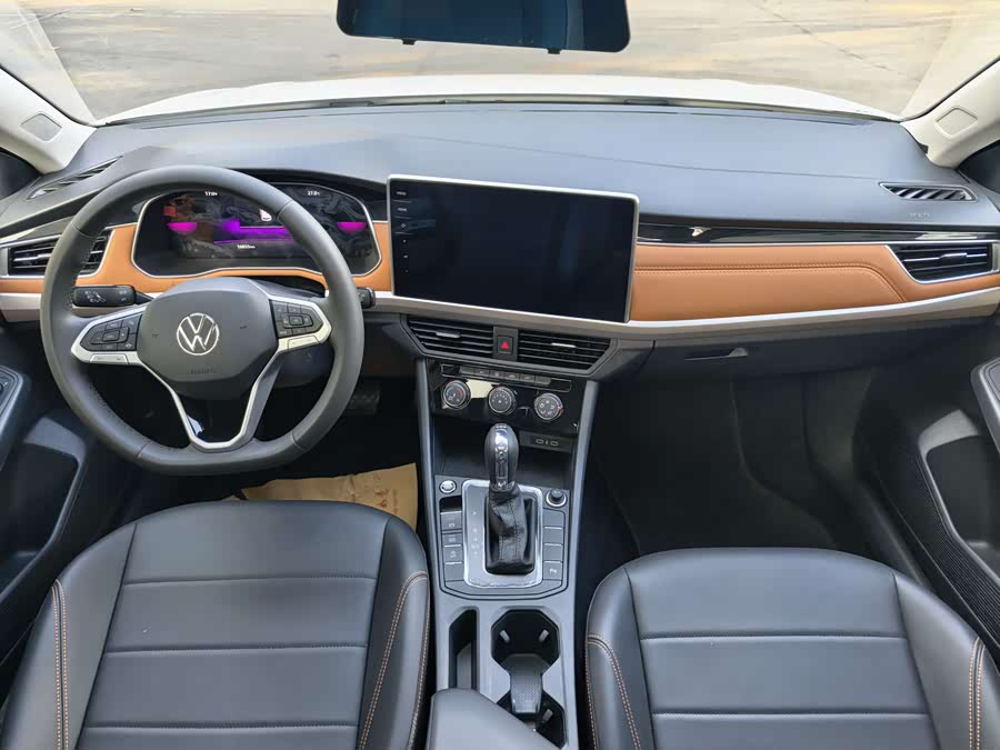 Volkswagen Bora 2024 imagem de carro #13