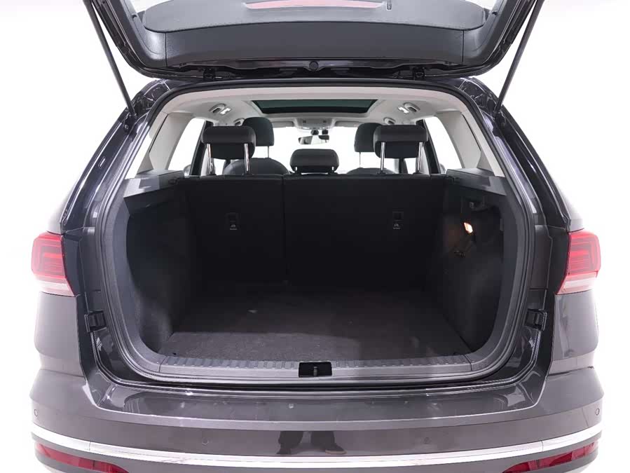 Volkswagen Tharu 2020 car image #13