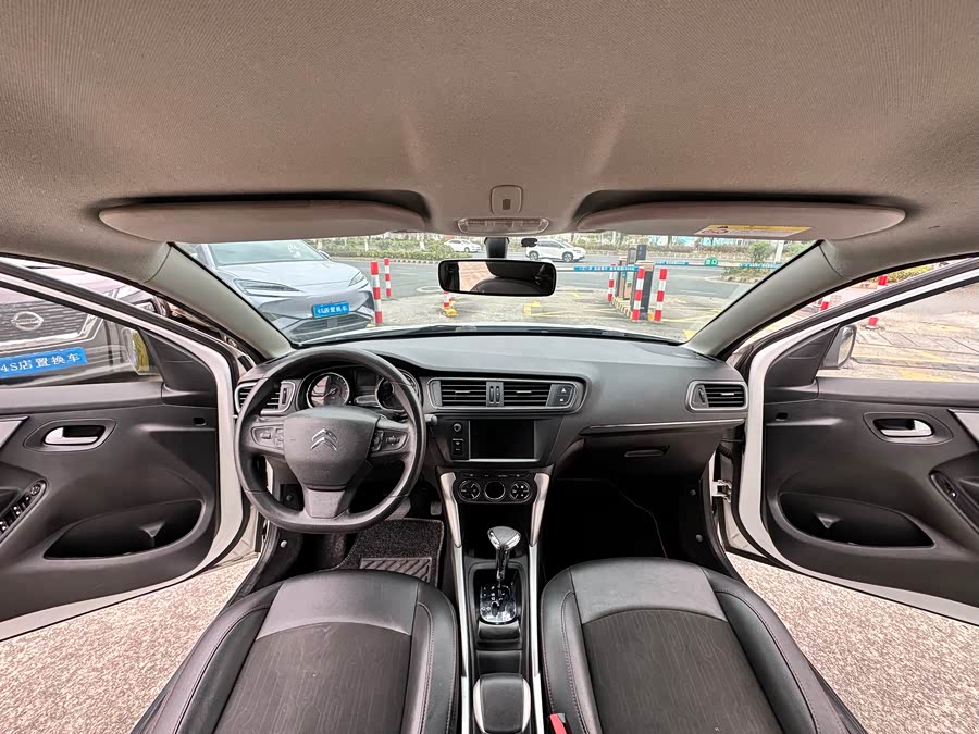 Citroen C3-XR 2018 car image #13