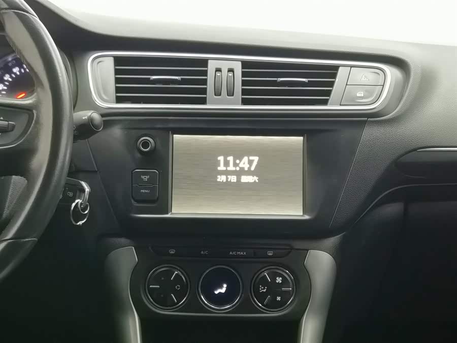 Citroen C3-XR 2015 car image #13