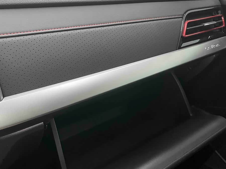 Volkswagen Lavida 2022 #13 Volkswagen Lavida 2022 car image #13