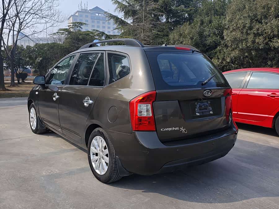 起亚 佳乐 2010 汽车图片 #13