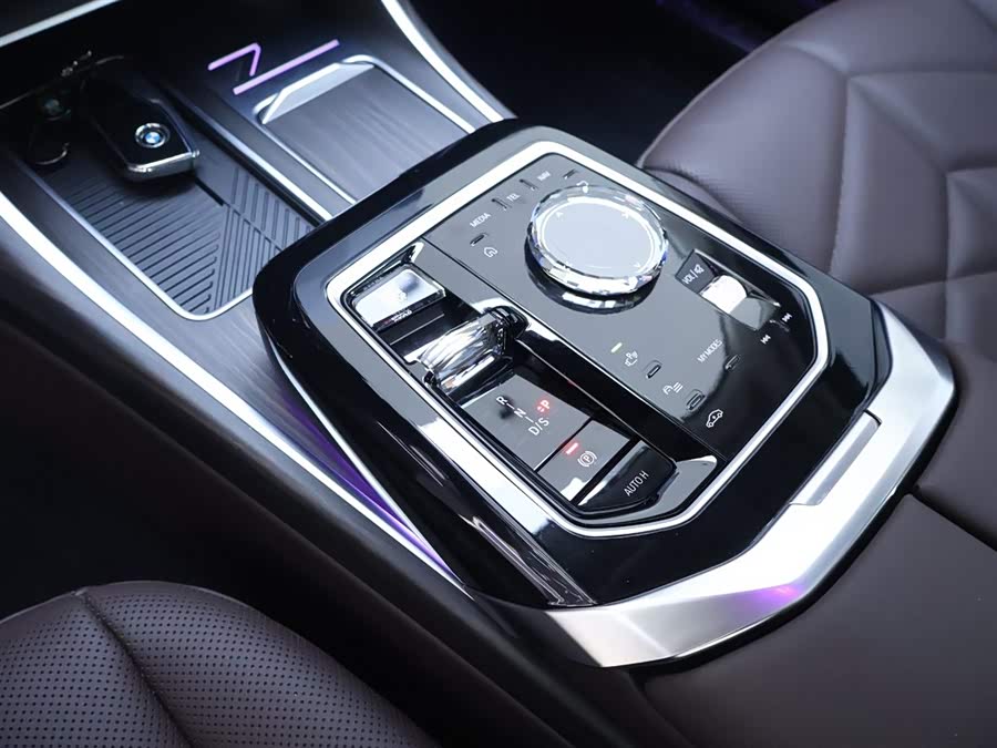 BMW 7 Series 2023 #13 BMW 7 Series 2023 car image #13