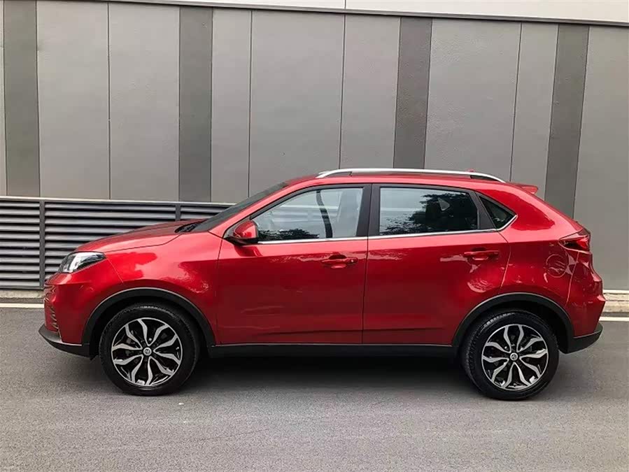 MG GS 2017 car image #13