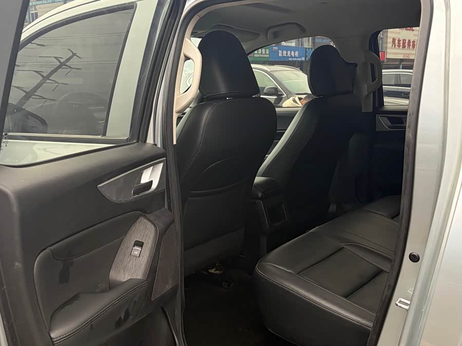 Great Wall Jingang Pao 2022 car image #13