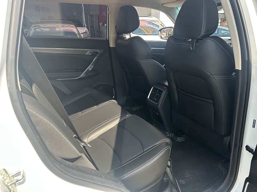 GEELY Boyue 2020 صورة سيارة #13