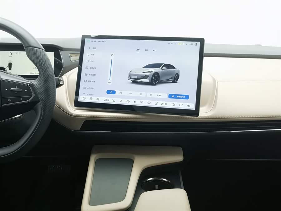 Deepal SL03 2022 image de voiture #13