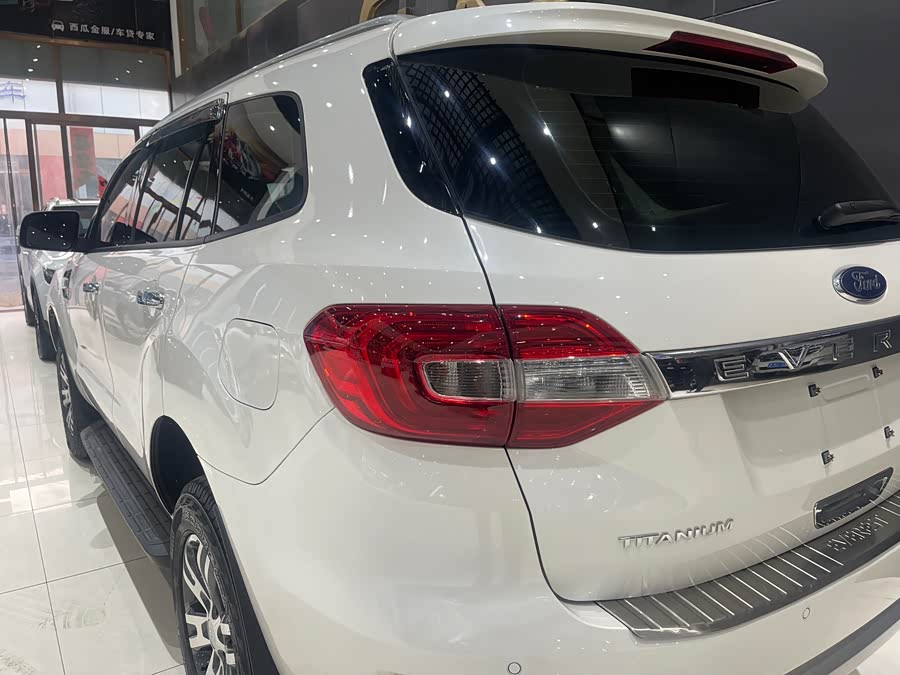 Ford Everest 2020 car image #13