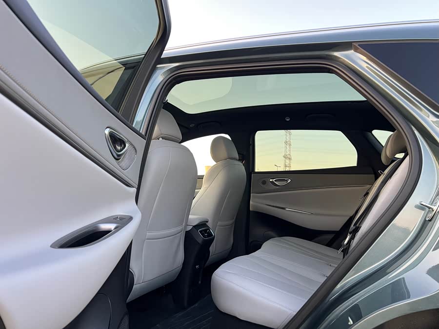 BYD Sea Lion 06 New Energy 2025 car image #13