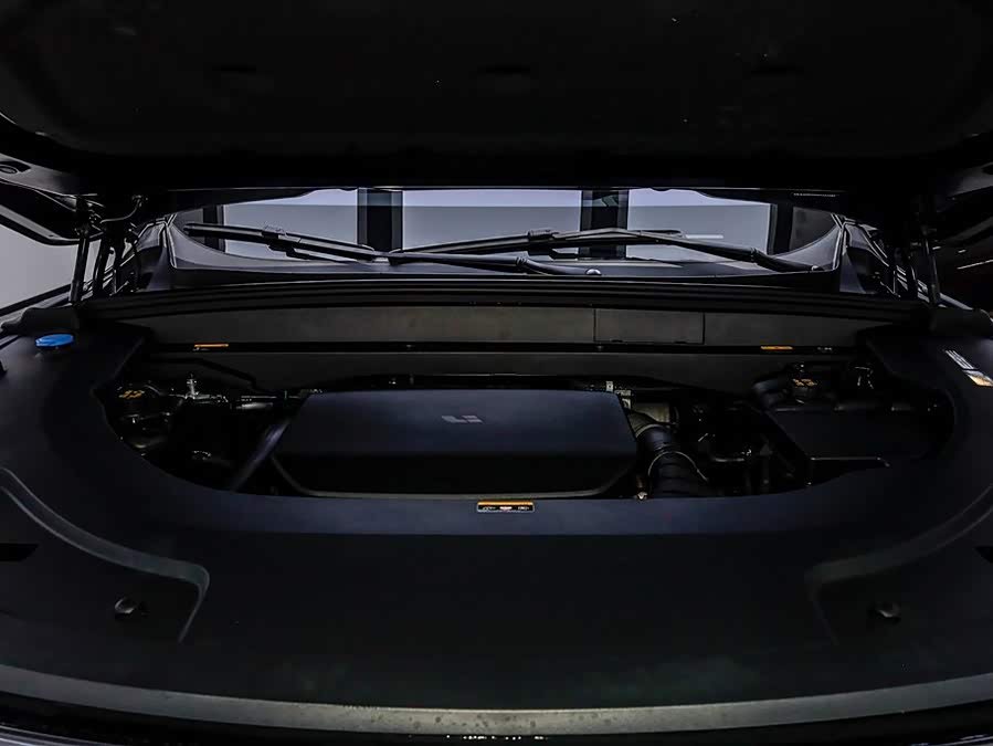 Li L7 2025 car image #13