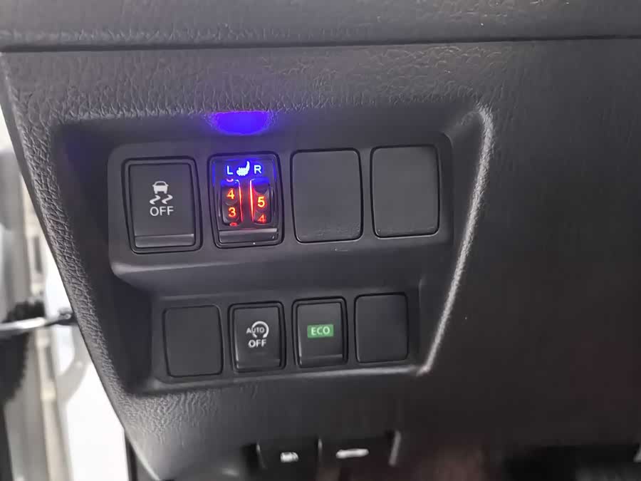 Nissan Qashqai 2022 car image #13