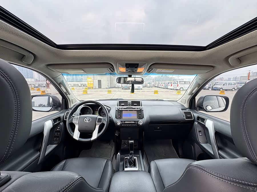 Toyota Land Cruiser Prado 2016 #13 Toyota Land Cruiser Prado 2016 car image #13