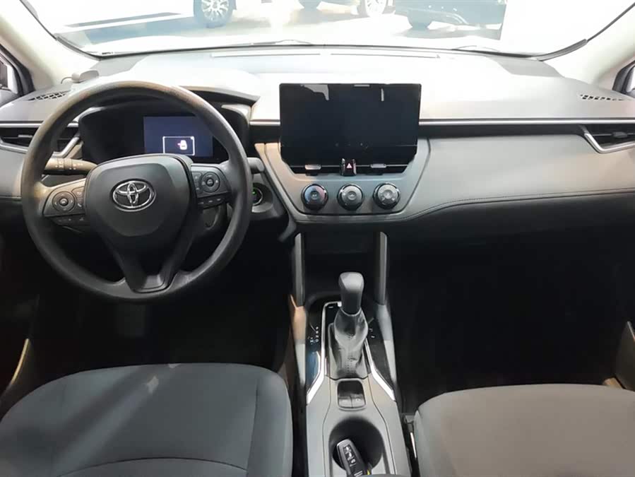 Toyota Corolla Cross 2024 car image #13