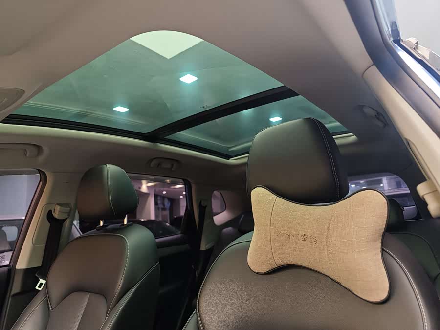 Roewe RX5 2019 изображение автомобиля #13