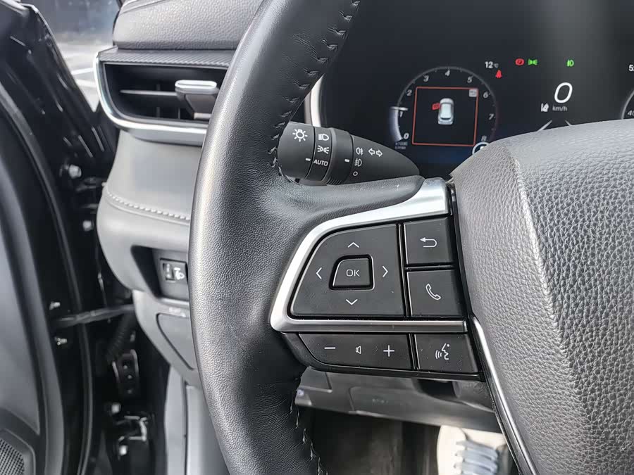 Toyota Crown Kluger 2022 car image #13