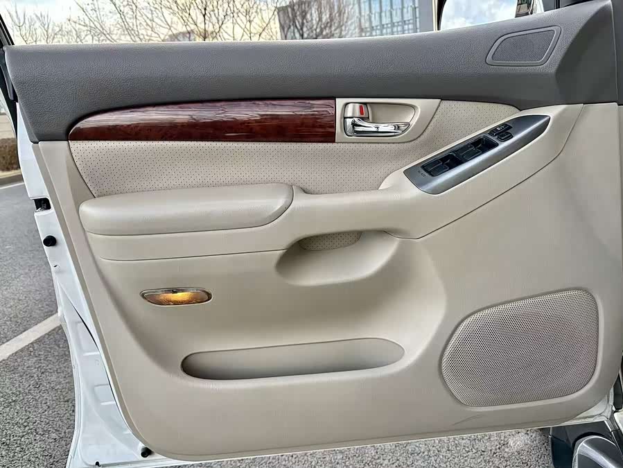 Toyota Land Cruiser Prado 2008 immagine di auto #13