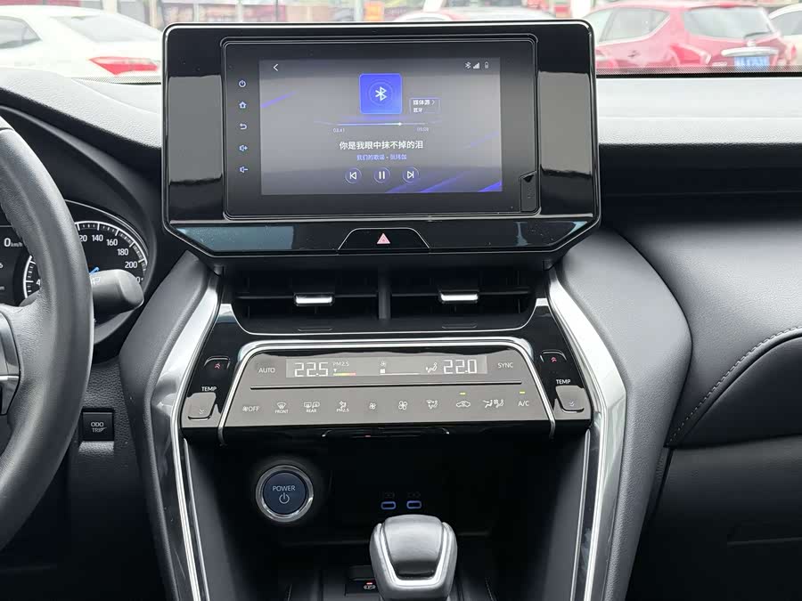 Toyota Venza 2023 car image #13