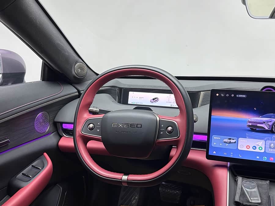 Exceed Stellar Era ES 2025 imagen de coche #13