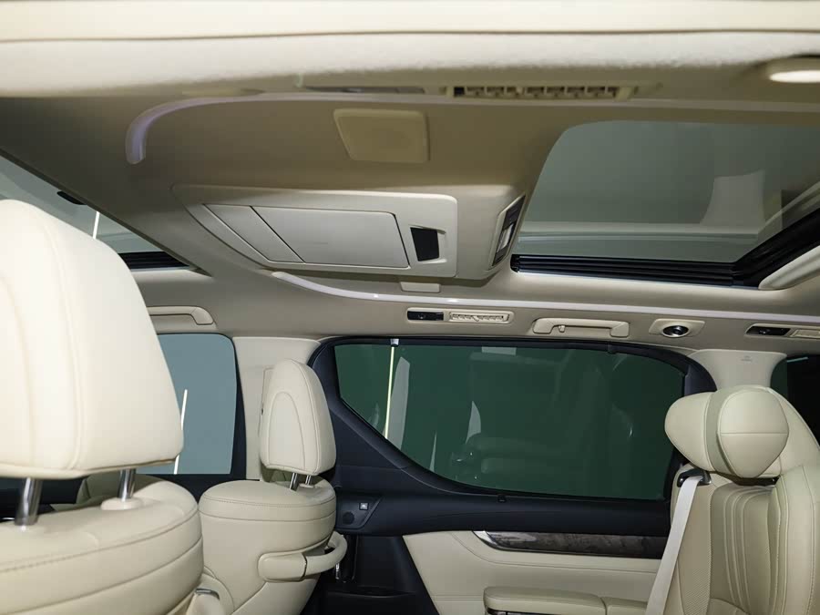 Toyota Vellfire 2022 #13 Toyota Vellfire 2022 صورة سيارة #13