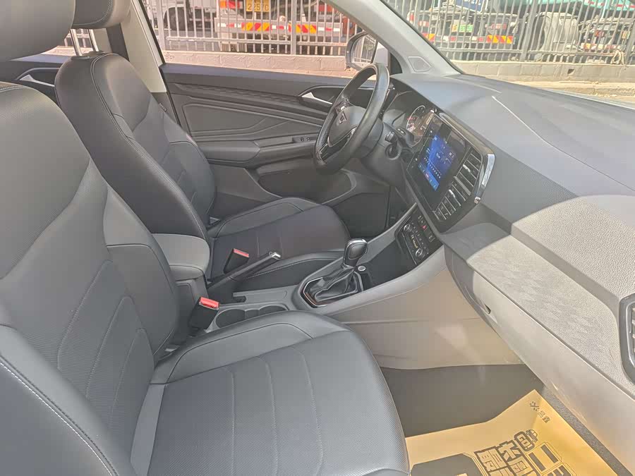 Jetta VS5 2021 car image #13