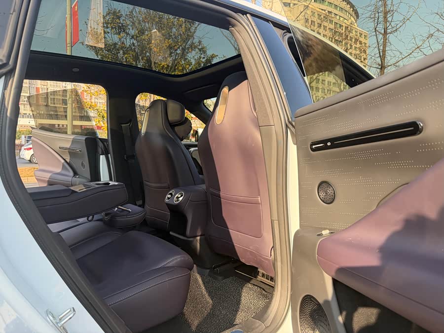 Avatr 07 2025 car image #13