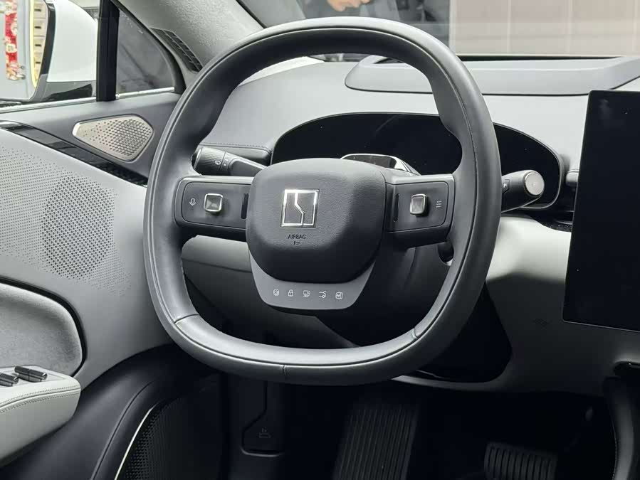 极氪 极氪007 2024 汽车图片 #13