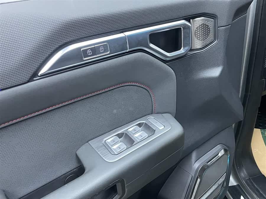 Jetour Traveller 2023 car image #13