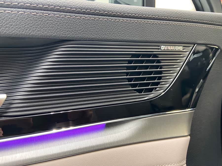 BYD Tang New Energy 2025 car image #13