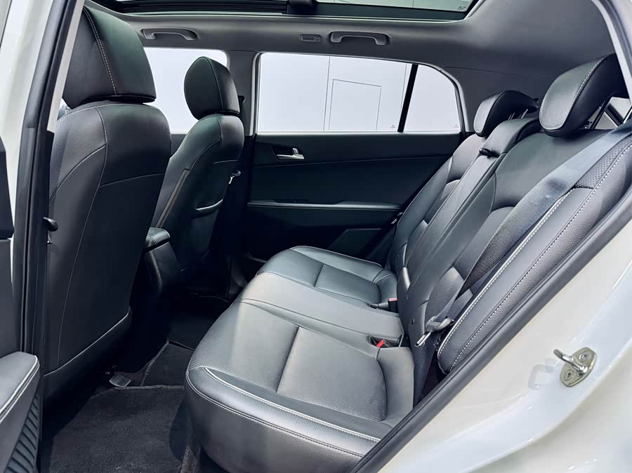 Hyundai ix25 2019 car image #13