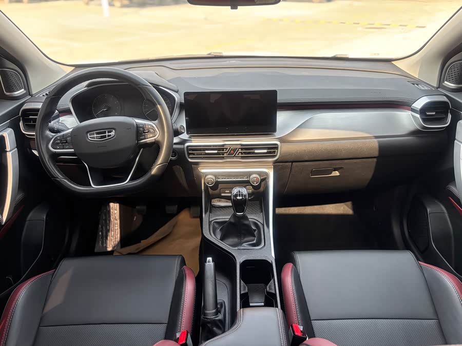 GEELY Coolray 2021 #13 GEELY Coolray 2021 car image #13