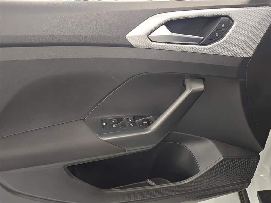 Volkswagen Tacqua 2021 car image #13