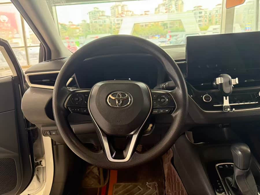 Toyota Corolla 2024 car image #13