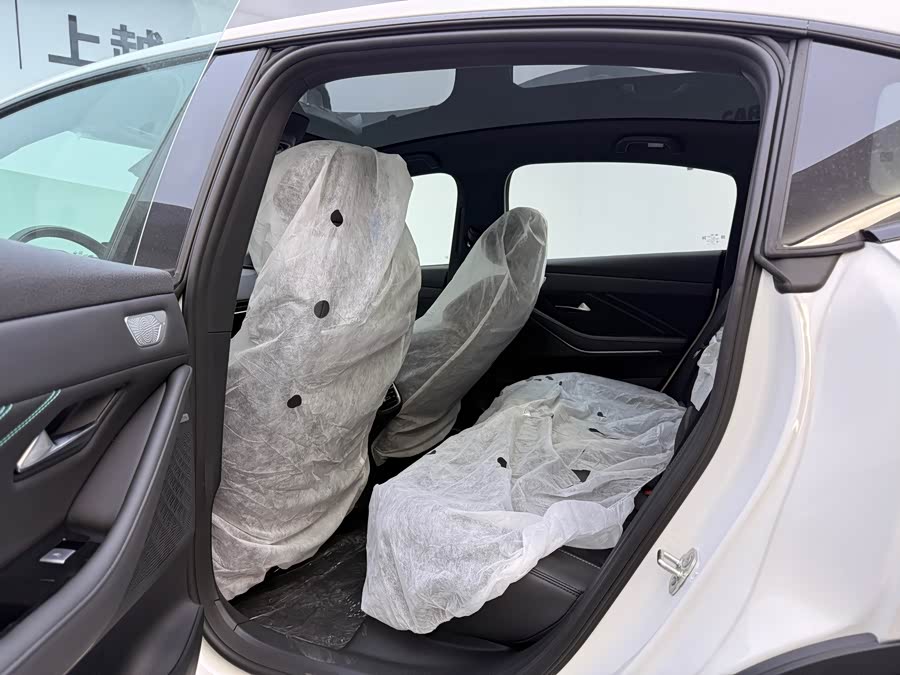 Deepal SL03 image de voiture #13