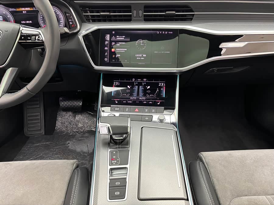 Audi A6L 2021 car image #13