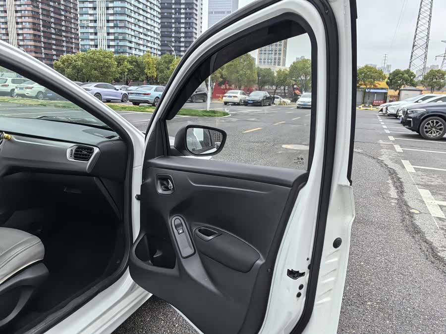 Citroen C-Elysée 2016 изображение автомобиля #13