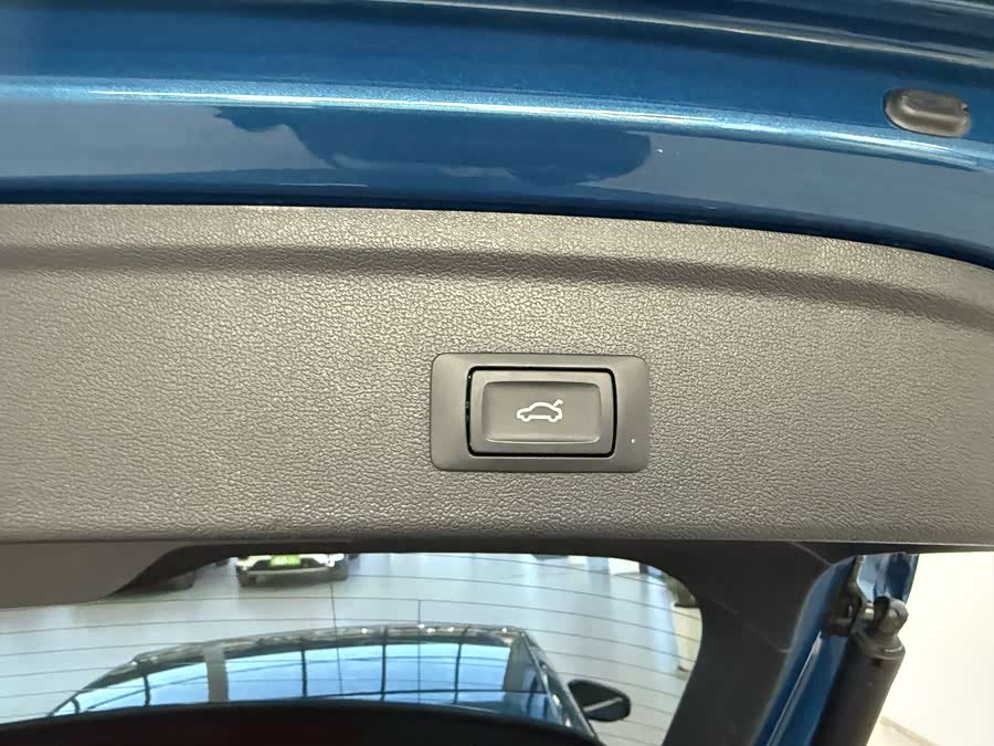 Audi A3 2021 car image #13