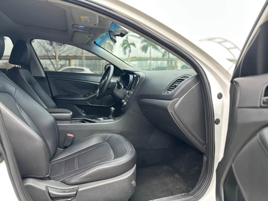 起亚 起亚K5 2013 汽车图片 #13