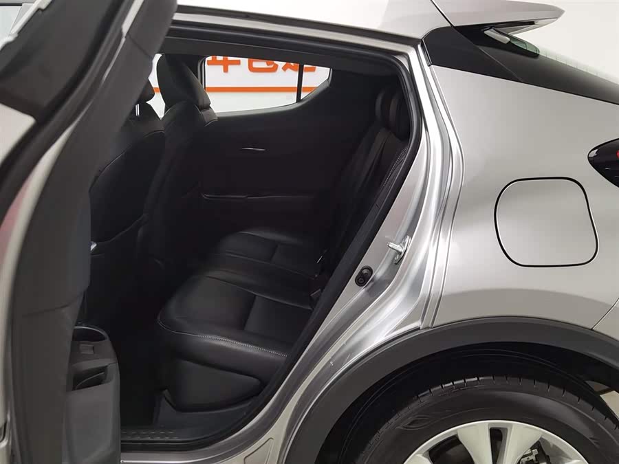 Toyota Izoa 2022 car image #13