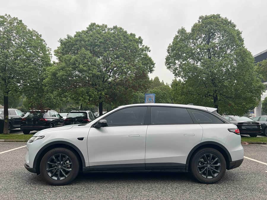 零跑汽车 零跑C11 2023 汽车图片 #13