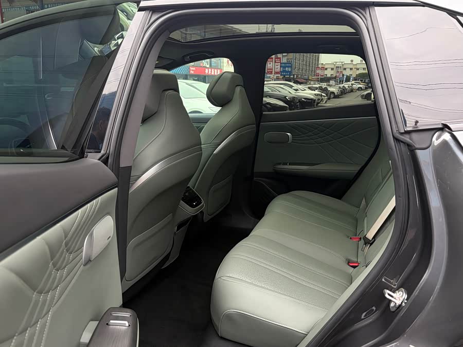 Deepal S07 2025 image de voiture #13