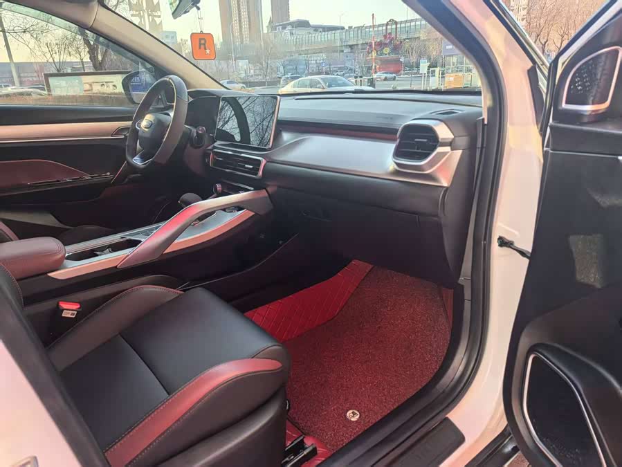 GEELY Coolray 2021 #13 GEELY Coolray 2021 car image #13