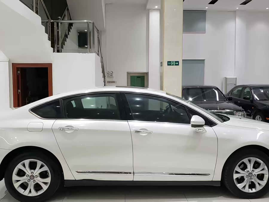 Citroen C5 2011 immagine di auto #13