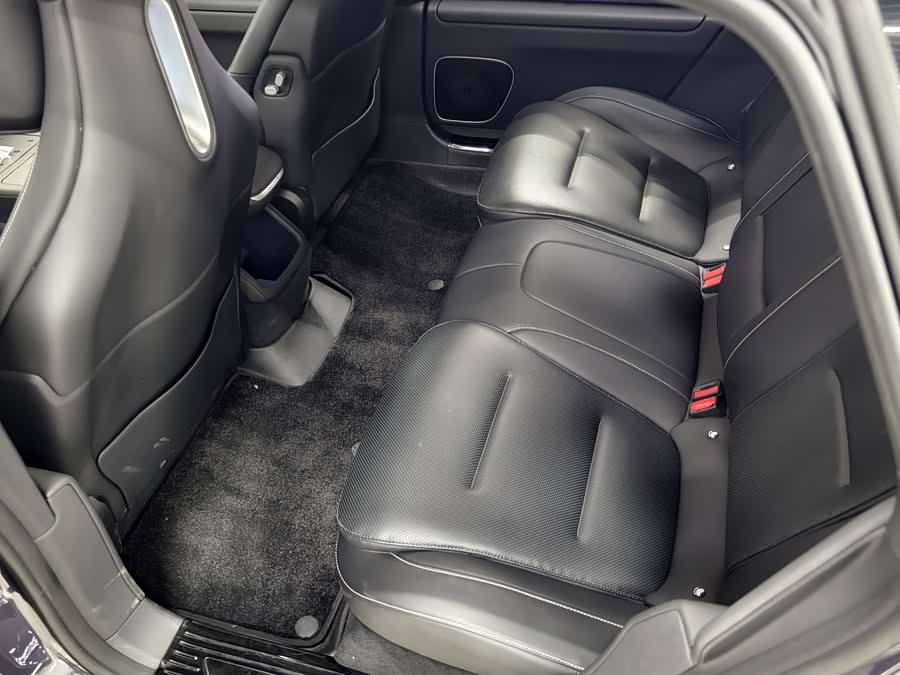 Avatr 12 2023 изображение автомобиля #13