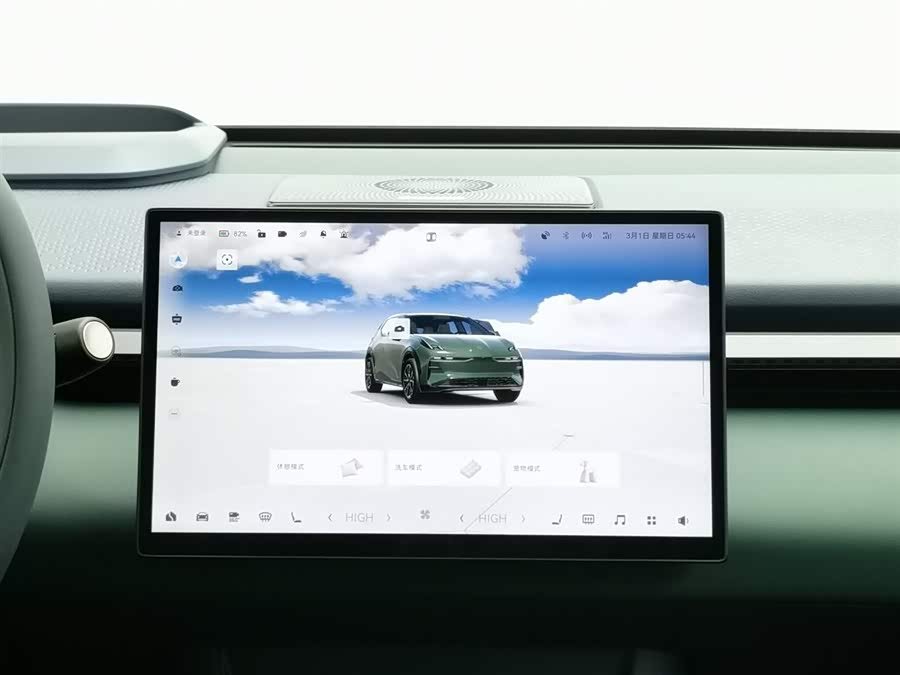 极氪 极氪X 2023 汽车图片 #13