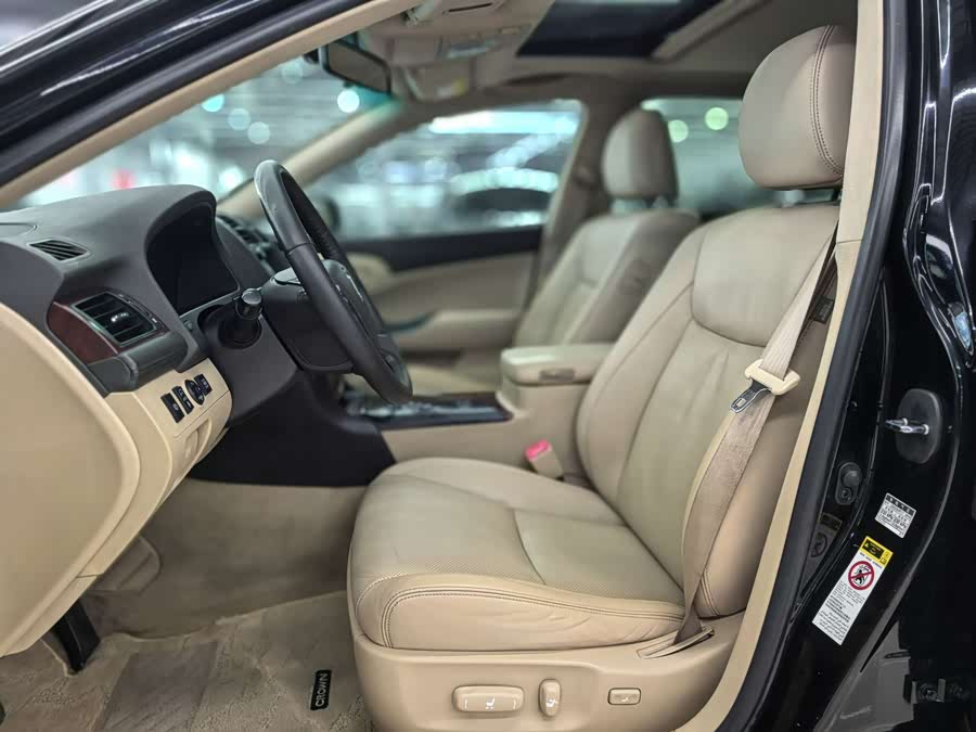 丰田 皇冠 2011 汽车图片 #13