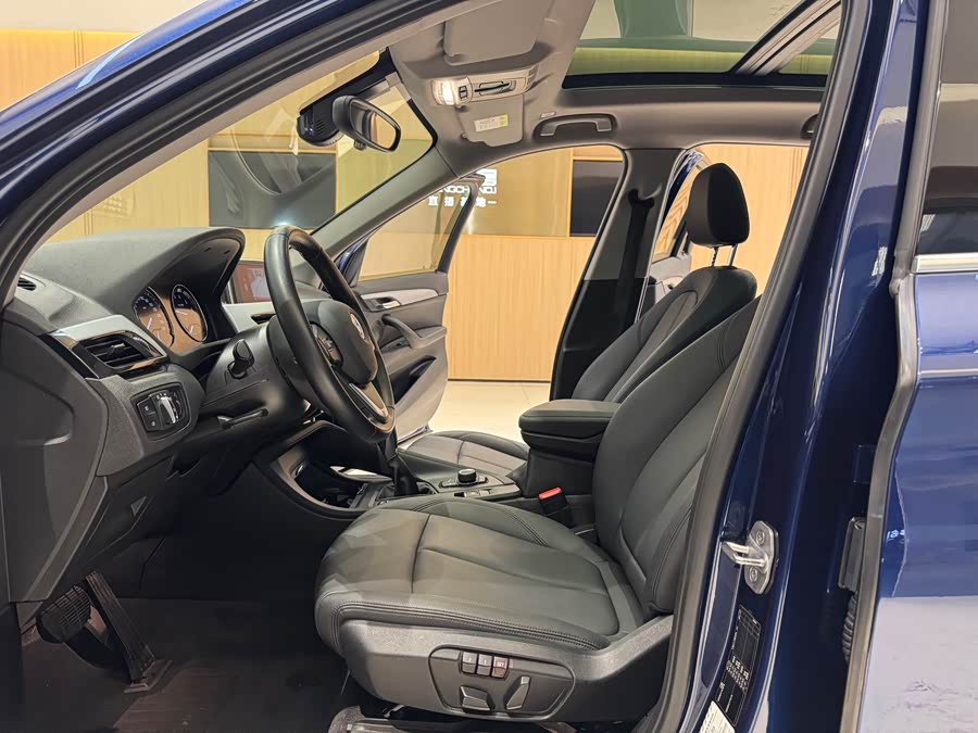 BMW X1 2019 #13 BMW X1 2019 immagine di auto #13